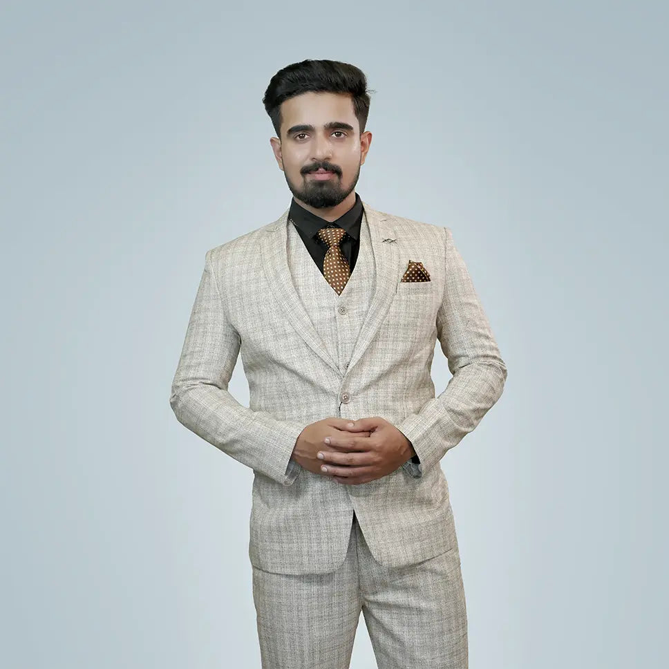Tuxedo Rental in Kerala – Stylish Wedding Tuxedos for Grooms & Guests
