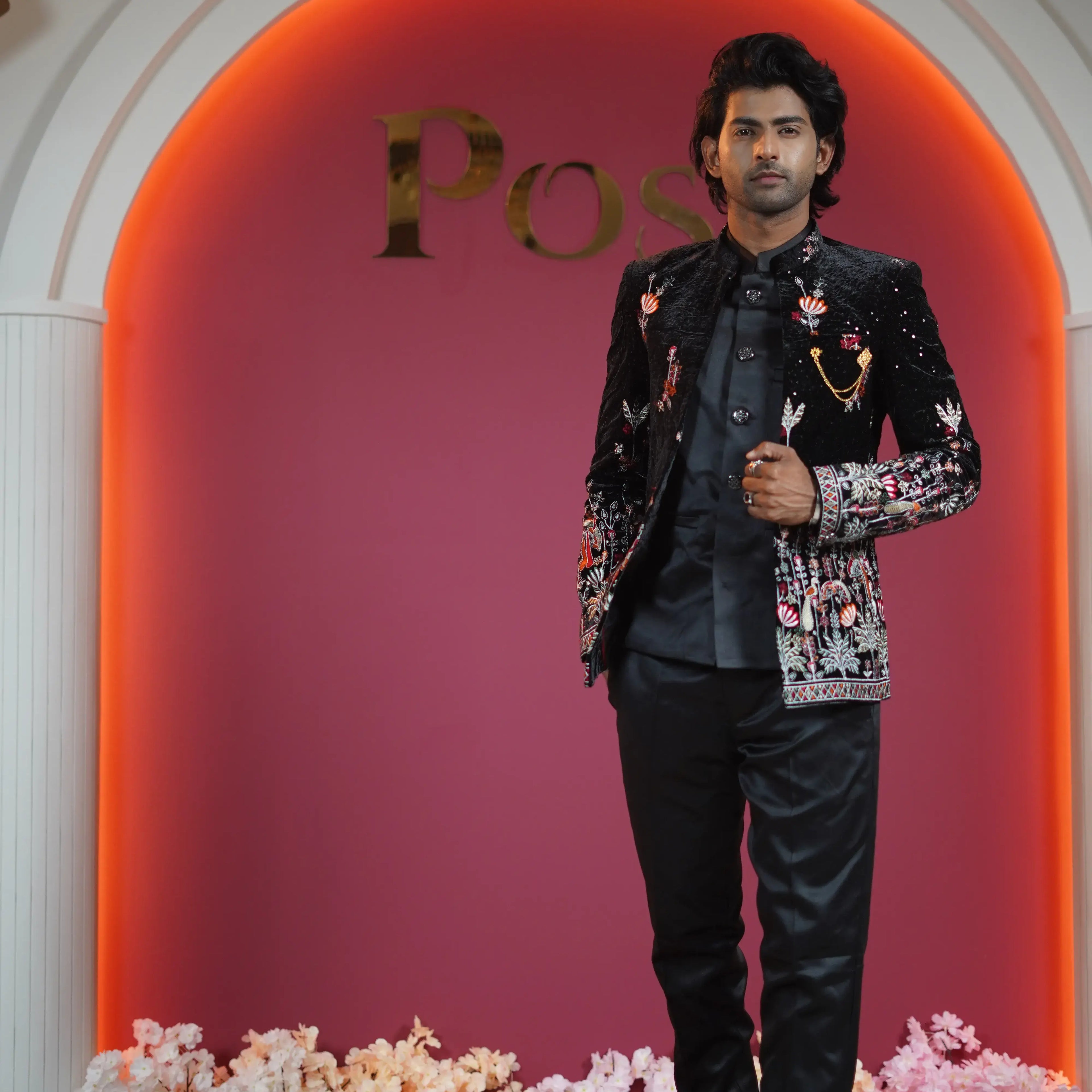 Black Embroidered Jodhpuri Suit