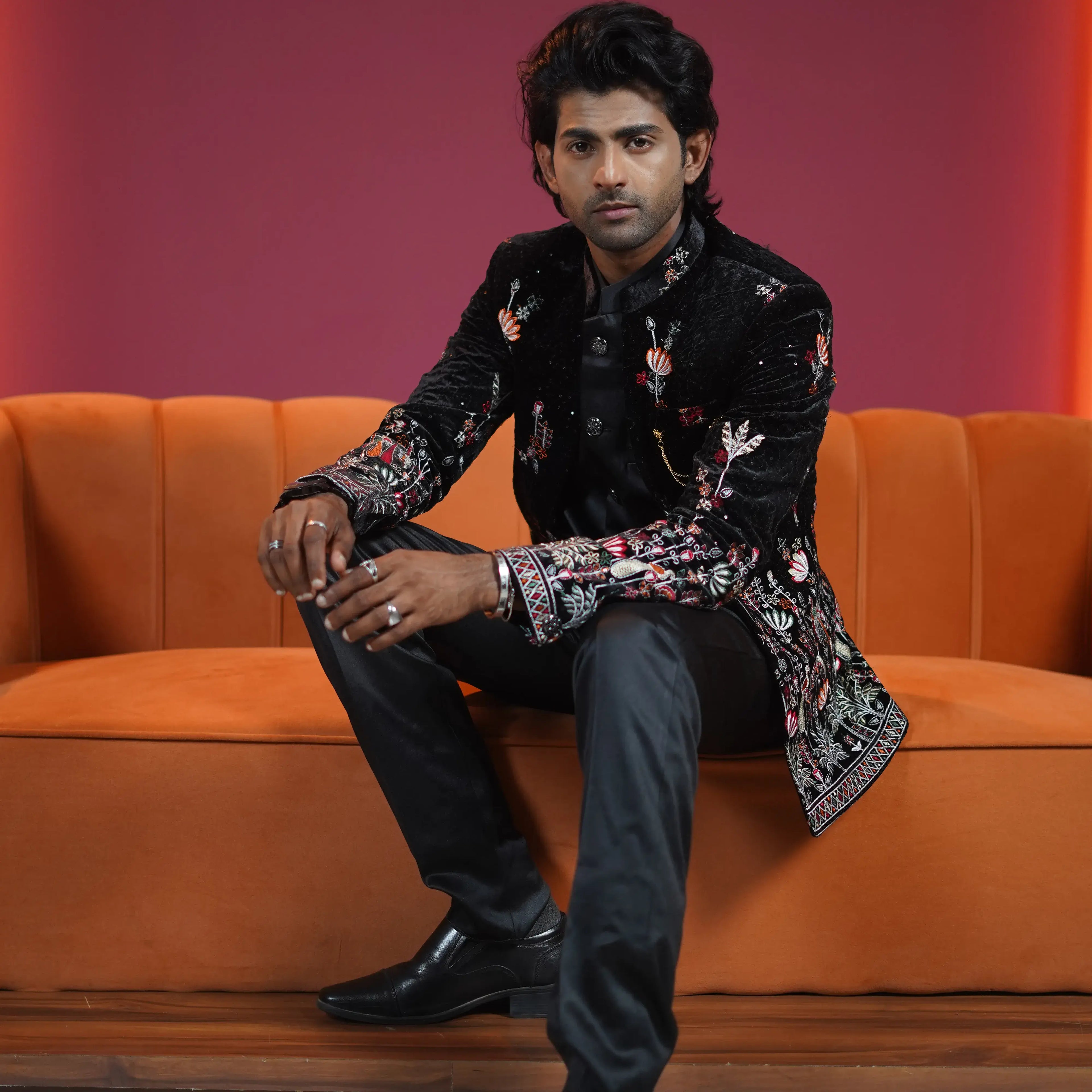 Black Embroidered Jodhpuri Suit