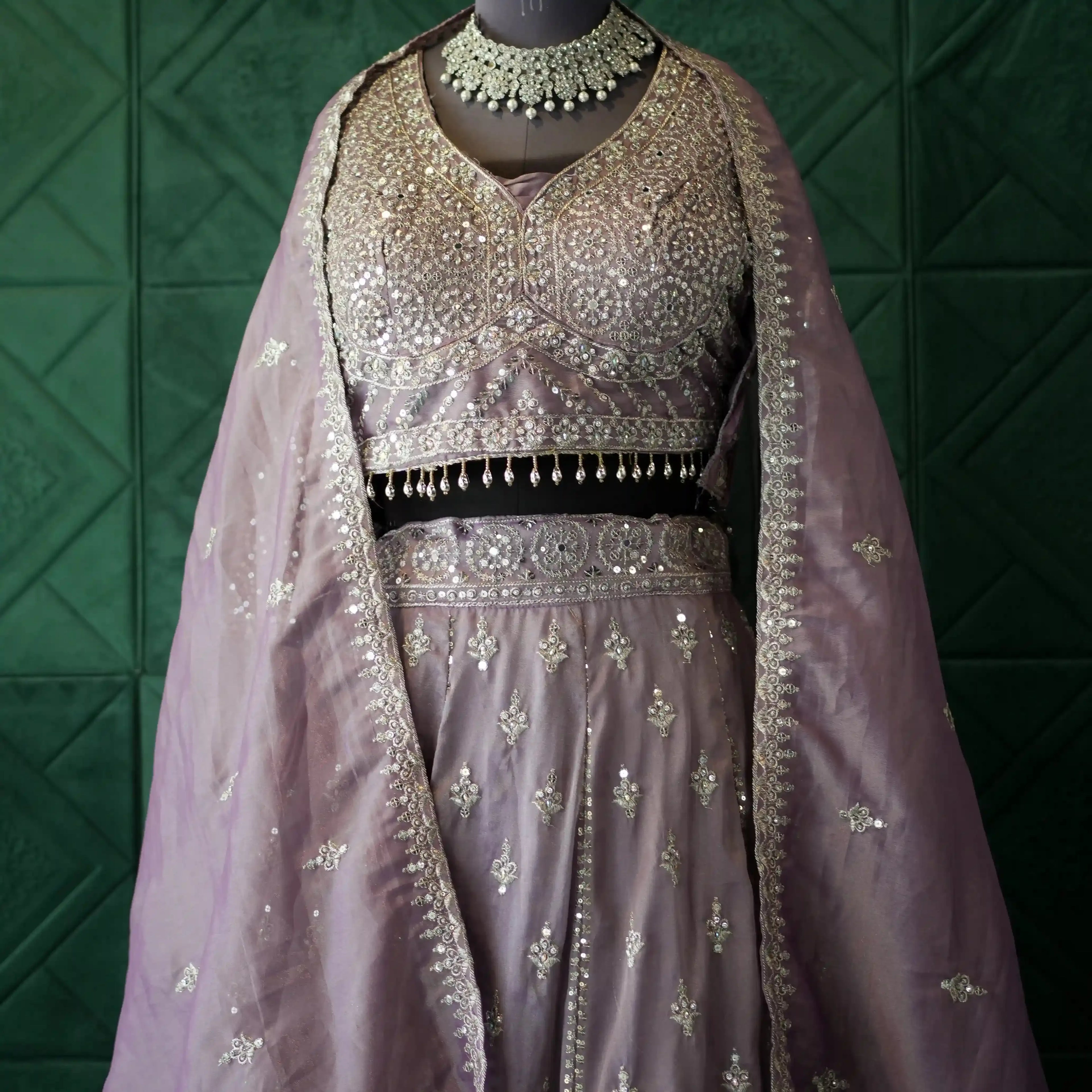 embroidered bridal lehenga rental kerala
