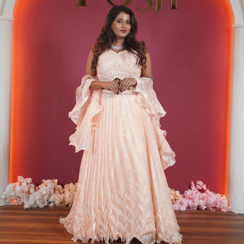 engagement dress for bride kerala Simple Engagement Dress Kerala Hindu