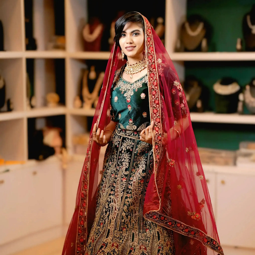 designer bridal lehenga wedding clothes rental kerala